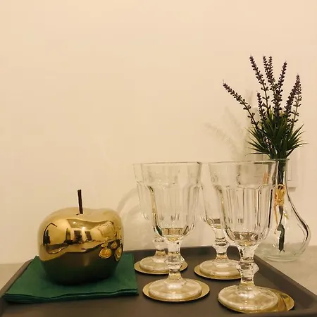 Center - Old Town View 아파트