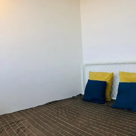 Apartment Center - Old Town View